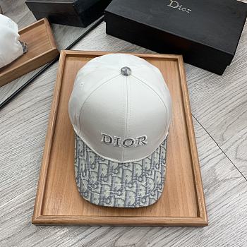 Dior Hat 03