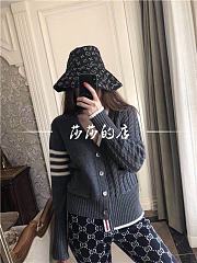 LV Hat 02 - 6