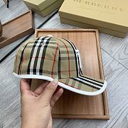 BURBERRY Hat 02 - 4