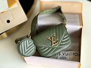 LV Multi Pochette New Wave Green M56471 Size 21 x 13 x 6.5 cm - 1