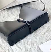 Givenchy V-shaped Black Size 27 x 27 x 6 cm - 5