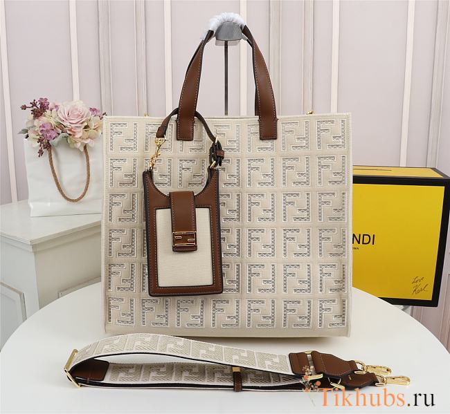 Fendi Canvas Hollow Embroidery White F0608 Size 38 x 34 x 20 cm - 1