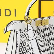 Fendi Peekaboo White Size 33 x 12 x 24 cm - 3