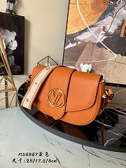LV Pont 9 Soft Medium Handbag M58967 Size 25 x 17.5 x 8 cm - 1