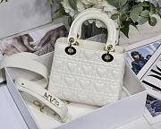 Dior Lady White M6010 Size 20 x 16.5 x 8 cm - 3