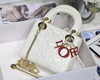 Dior Lady White M6010 Size 17 x 15 x 5 cm