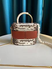 Chloe Aby Lock Handbag Lizard Pattern 6035 Size 16.5 x 7 x 15 cm - 6