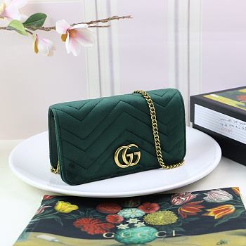 Gucci Marmont Mini Chain Bag Green 488426 Size 18 x 10 x 5 cm