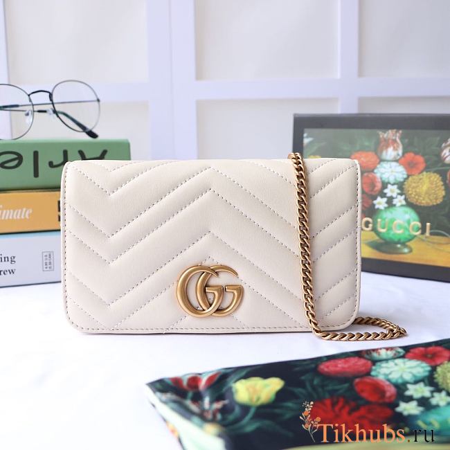 Gucci Marmont Mini Chain Bag White 488426 Size 18 x 10 x 5 cm - 1