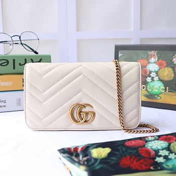 Gucci Marmont Mini Chain Bag White 488426 Size 18 x 10 x 5 cm