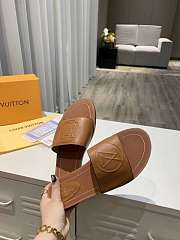 LV Shoes 01 - 2