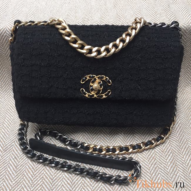 Chanel Flap Bag 1160 Black Size 26 cm - 1