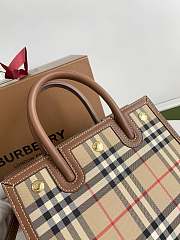 Burberry Vintage Tote Size 26 x 13.5 x 20 cm - 4