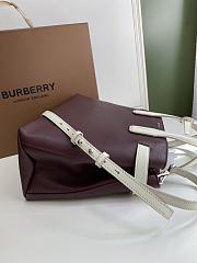 Burberry Handbag Red Size 34 x 16 x 25 cm - 4