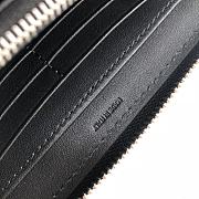 Burberry Canvas Full Zipper Wallet Size 19 x 10 x 2.5 cm - 2