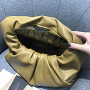 Bottega Veneta The Shoulder Pouch Mustard 610524 Size 40 x 32 x 22 cm - 3