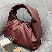 Bottega Veneta The Shoulder Pouch Bordeaux 610524 Size 40 x 32 x 22 cm - 2