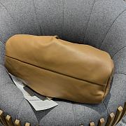 Bottega Veneta The Shoulder Pouch Caramel 610524 Size 40 x 32 x 22 cm - 6