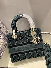 Dior Lady D-Lite Reverse 03 Size 24 x 20 x 11 cm - 3