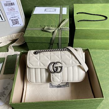 Gucci GG Marmont White 446744 Size 23 x 14 x 6 cm