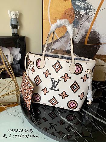 LV Neverfull M45819 Wild at Heart Size 31 x 28 x 14 cm