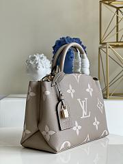 LV Apricot Silk Screen Monogram M58916 Size 29 x 18 x 12.5 cm - 2