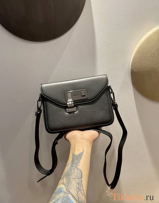 Dior Mini Clutch Bag 214 Size 19×14×4 cm - 1