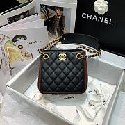 Chanel Bucket Bag AS2230 Size 15.5 x 15 x 12.5 cm - 1