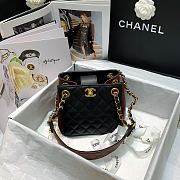 Chanel Bucket Bag AS2230 Size 15.5 x 15 x 12.5 cm - 4