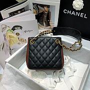 Chanel Bucket Bag AS2230 Size 15.5 x 15 x 12.5 cm - 3