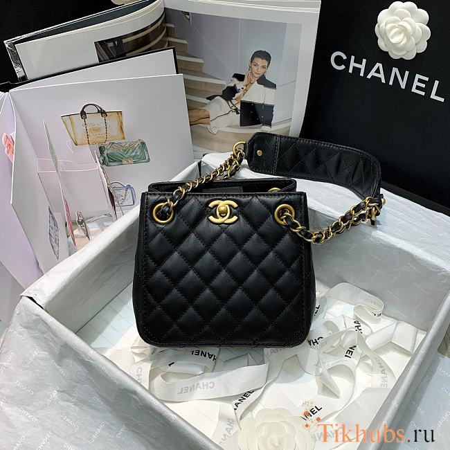 Chanel Bucket Bag Black AS2230 Size 15.5 x 15 x 12.5 cm - 1