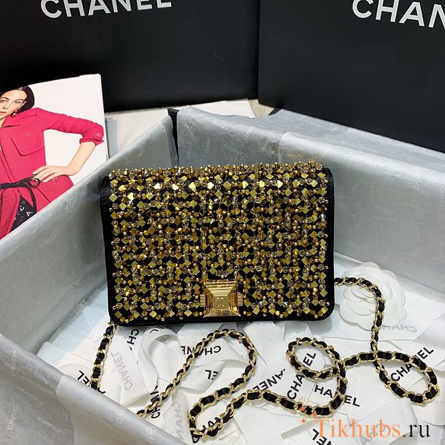 Chanel Woc Chain Bag 86083 Size 19 cm - 1