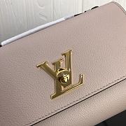 LV Lockme Clutch Handbag M56087 Size 23.5 x 16 x 5.5 cm - 2