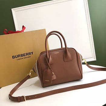 Burberry Cube-Cube Bag Size 34 x 19 x 21 cm