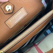 Burberry Milton Handbag 5151 Size 34 x 15 x 24 cm - 4