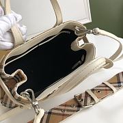 Burberry Banner Handbag Size 25 x 12 x 19 cm - 5