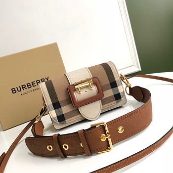 Burberry Ring Bag Size 20 x 8 x 17 cm