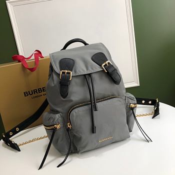 Burberry Medium-Sized Military Backpack Size 22 x 14 x 33 cm