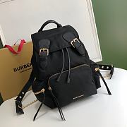 Burberry Medium-Sized Military Backpack Black Size 22 x 14 x 33 cm - 1