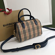 Burberry Bowling Bag Size 23 x 13.5 x 16.5 cm - 2