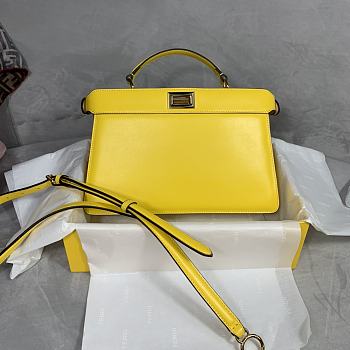 Fendi Peekaboo Iseeu Grow Grass Yellow 88N323 Size 29 x 19 x 11.5 cm