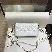 Chanel Gabrielle White 94505 Size 18 x 6 x 11 cm - 1