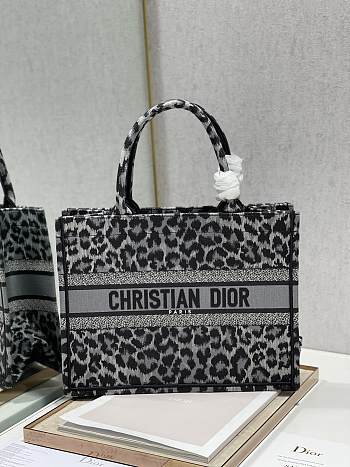 Dior Book Tote Shopping Bag Gray Leopard Trumpet 1287 Size 36 × 28 cm