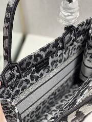 Dior Book Tote Shopping Bag Gray Leopard Trumpet 1287 Size 36 × 28 cm - 5