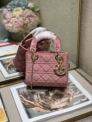 Dior Mini 3D Crystal Buckle Velvet Princess Bag Pink Size 17 cm - 4