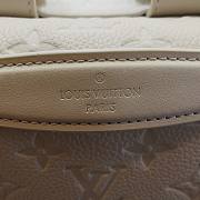 LV Christopher Large Backpack White M53286 Size 44 x 49 x 22 cm - 4