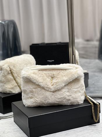YSL Loulou Puffer White 577476 Size 29 × 17 × 11 cm