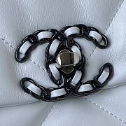 Chanel 21 Autumn White Size 26 cm - 6