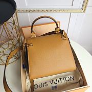 LV Nicolas Ghesquière M55488 Size 22 x 20 x 13 cm - 2