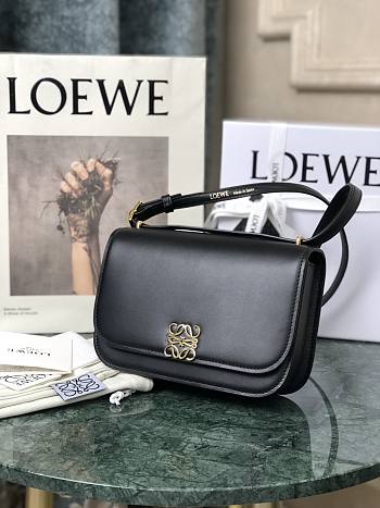 Loewe Box Dream Black Size 18.5 x 12.5 x 6 cm